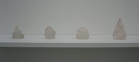 “Cream”, 2009, Platik / Plastic, Dreiteilig / Three parts, Verschiedene Gren / Different Sizes