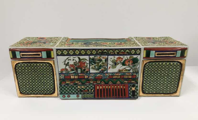 Ma Jun – New Chinese Series – Colored Radio , Porcelain, ca. ca. 35 x 18 x 22 cm