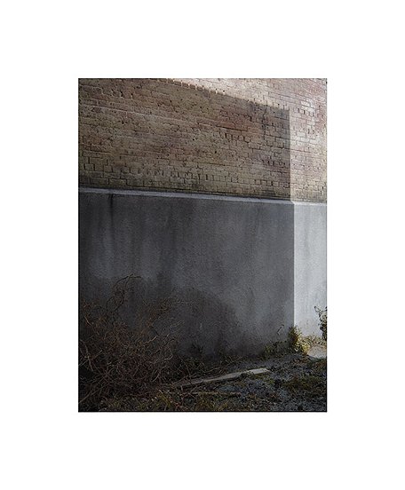 Schatten #2, (Brandmauer), 88 x 73 cm